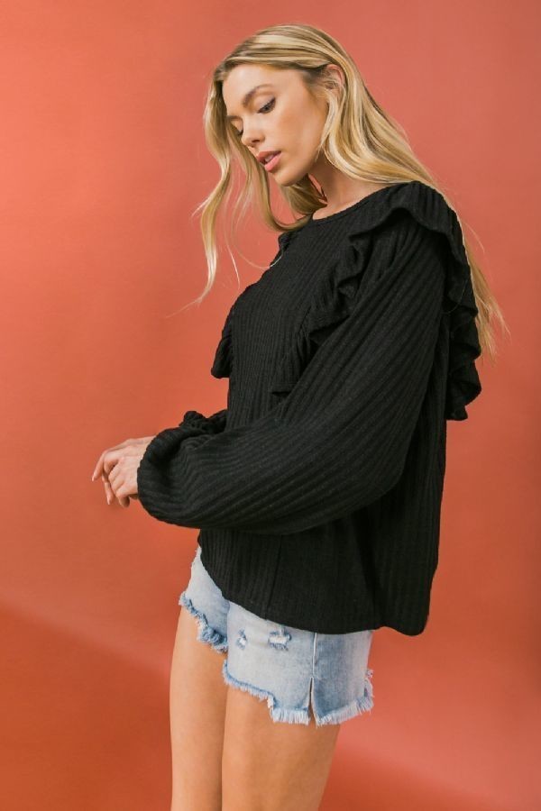 Round Neckline Ruffle Knit Top